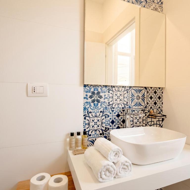 SPA & RELAX Aesthetic Apartment 50m dal mare - One-Bedroom Apartment - 17