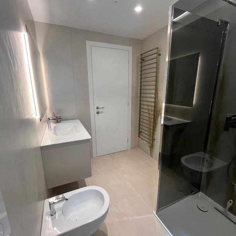 Giode X Luxury Ponte Pietra II - Appartamento con 2 Camere da Letto - 13