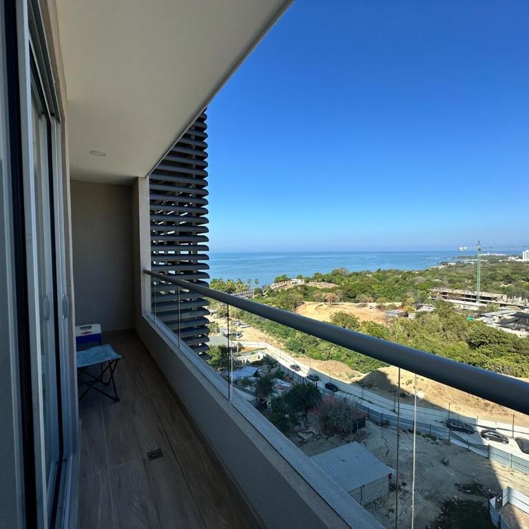 Apartment with Resort-style pools with beach access - Two-Bedroom Apartment - 1