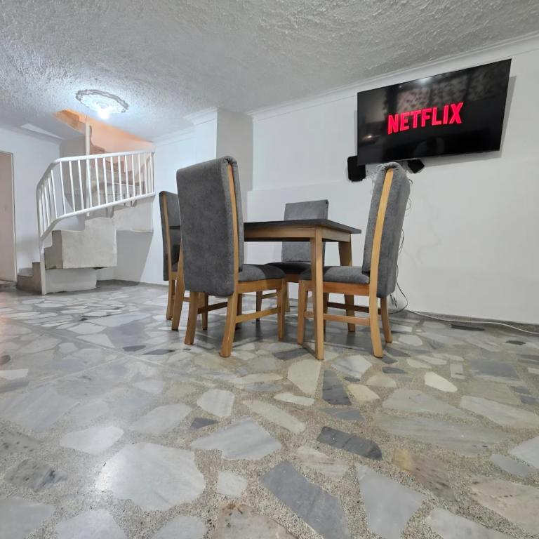 Spacious apartment in Laureles Estadio - Two-Bedroom Apartment - 1