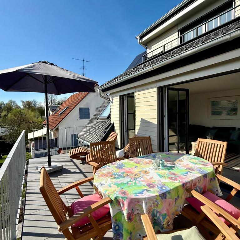 Lakeside Oasis - Ferienwohnung nahe Bodensee, Lindau und Bregenz - Duplex Apartment - 3
