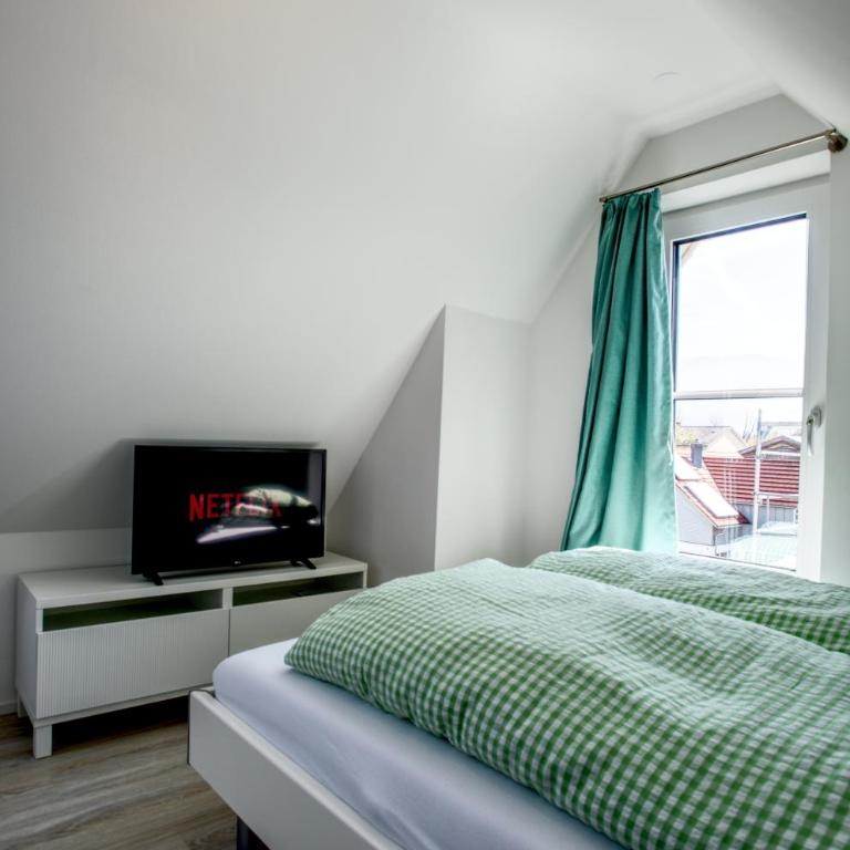 Lakeside Oasis - Ferienwohnung nahe Bodensee, Lindau und Bregenz - Duplex Apartment - 32