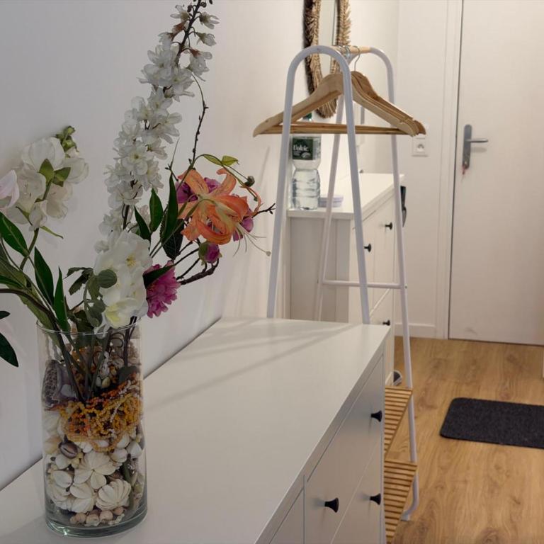 Tiare Tahiti-Balcon privé-Centre Reims - Estudio Deluxe - 4