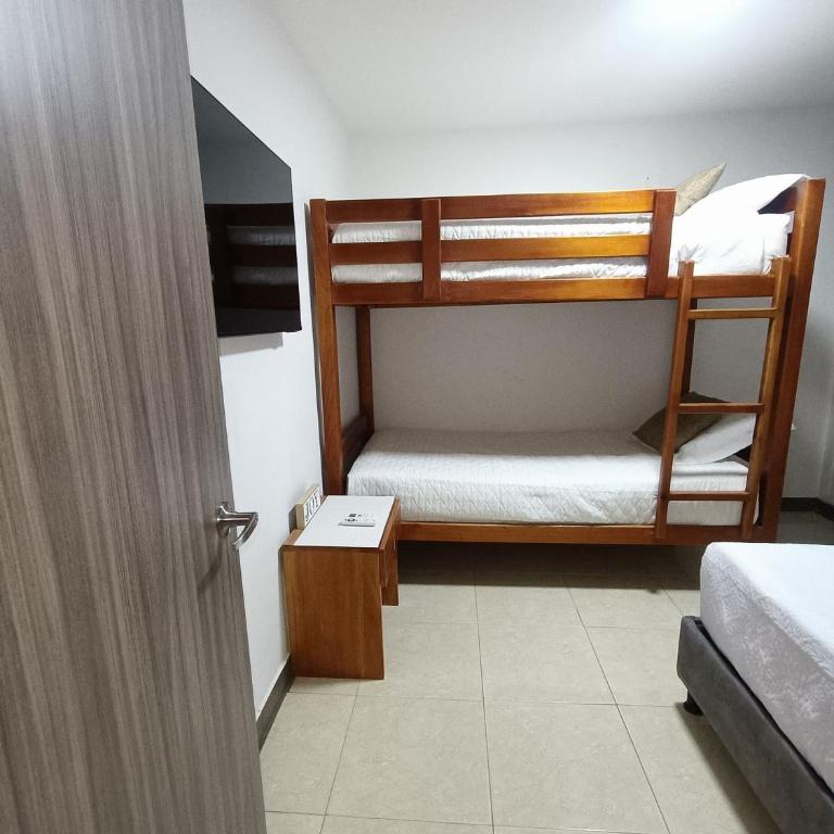 El Rodadero Beautiful Apartment 50 meters from the beach come rest or work - Two-Bedroom Apartment - 27
