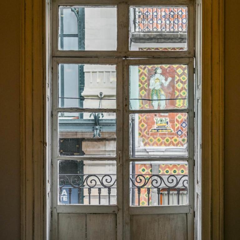 Vista en balcones a Casa Muñecos y Edif Francés - Apartamento de 2 dormitorios con balcón - 27