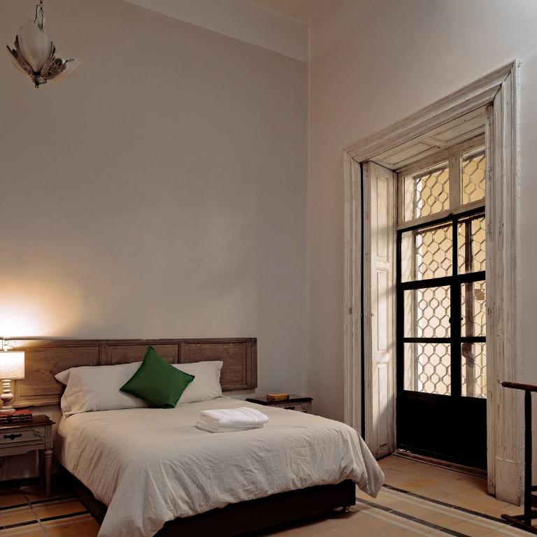 Vista en balcones a Casa Muñecos y Edif Francés - Apartamento de 2 dormitorios con balcón - 44