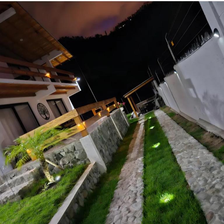 La casita del lago - Three-Bedroom House - 4