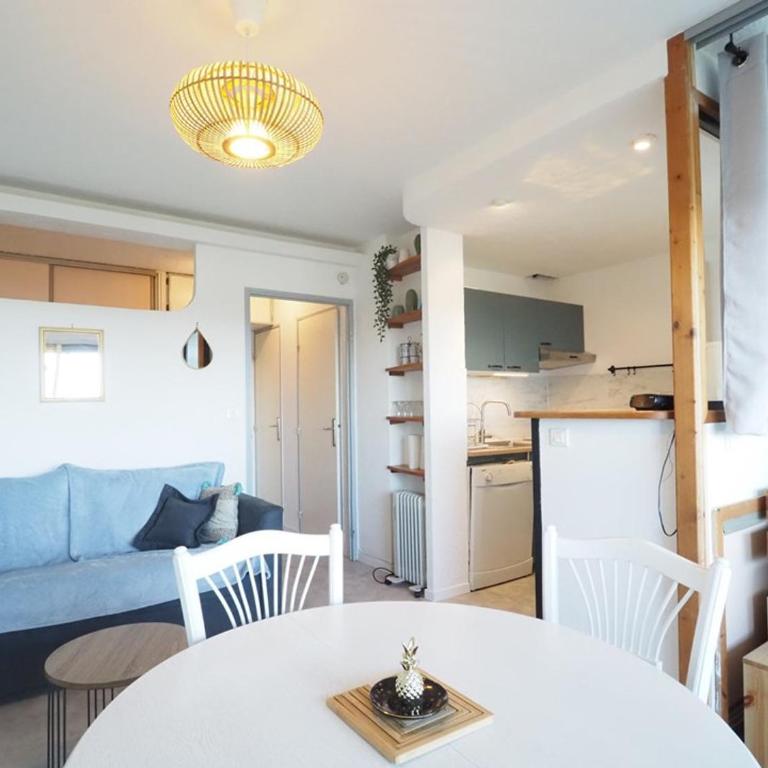 Appartement climatisé, parking - 5 pers. - FR-1-874-10 - Apartment - 6