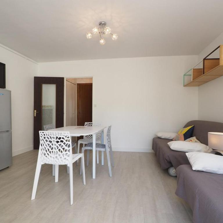 Studio agréable, animaux OK, parking - 4 pers. - FR-1-874-22 - Estudio - 6