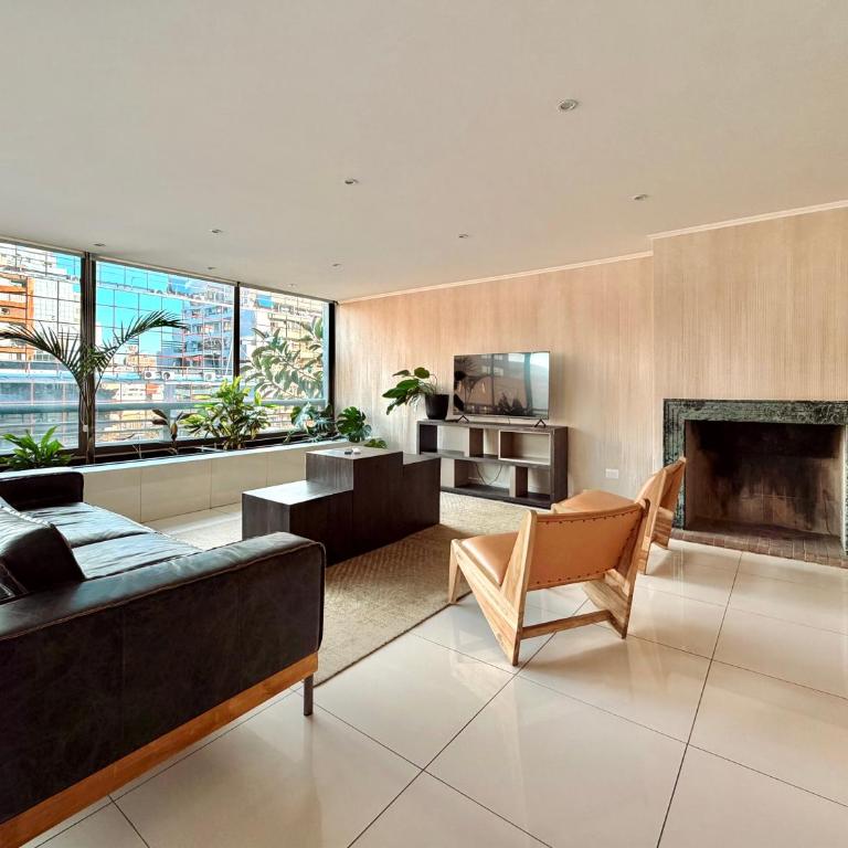 Hotel Tempo Rent - Two-Bedroom Deluxe Apartment with Balcony - 12