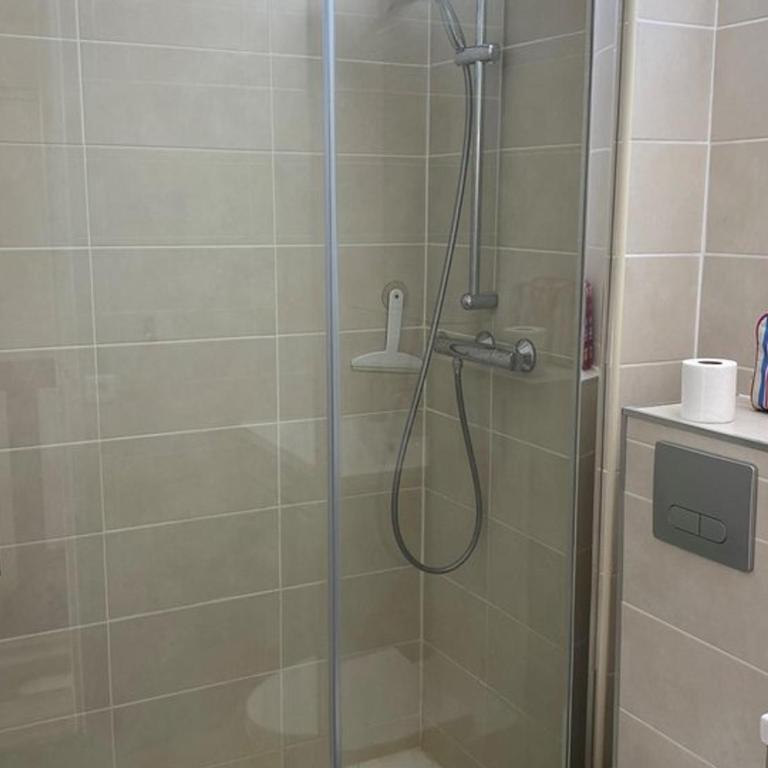 Marina lumineuse, clim, port - 6 pers. - FR-1-874-37 - Appartamento - 12