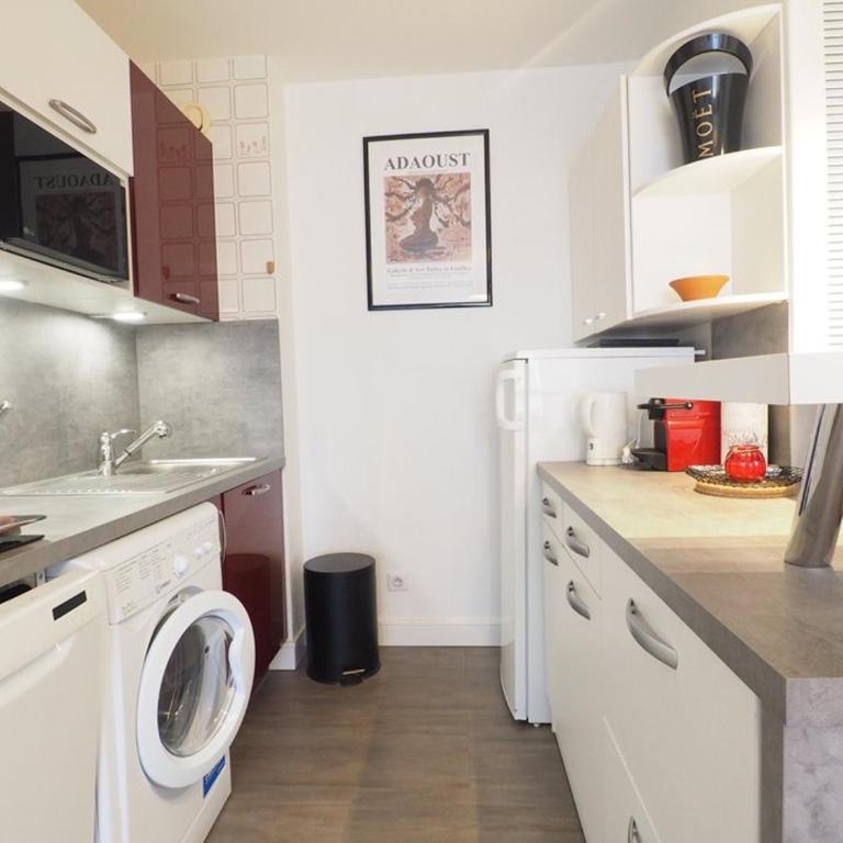 Bel appartement en centre-ville, parking - 4 pers. - FR-1-874-48 - Apartment - 2