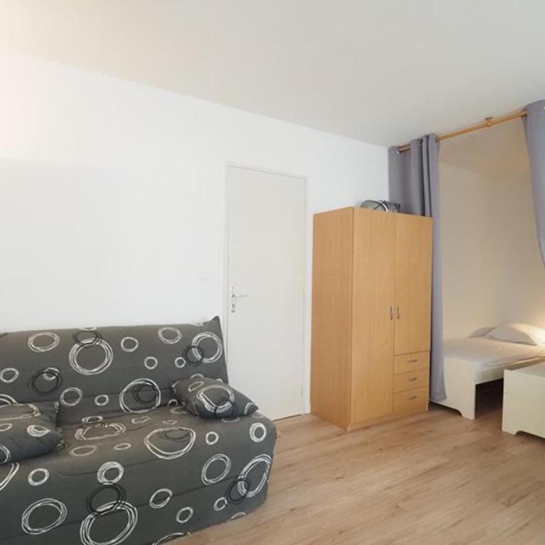 Studio spacieux en centre-ville - 4 pers. - FR-1-874-76 - Apartment - 3