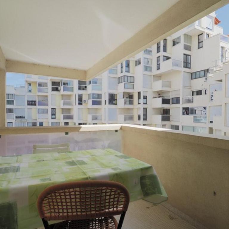 Studio spacieux en centre-ville - 4 pers. - FR-1-874-76 - Apartment - 4