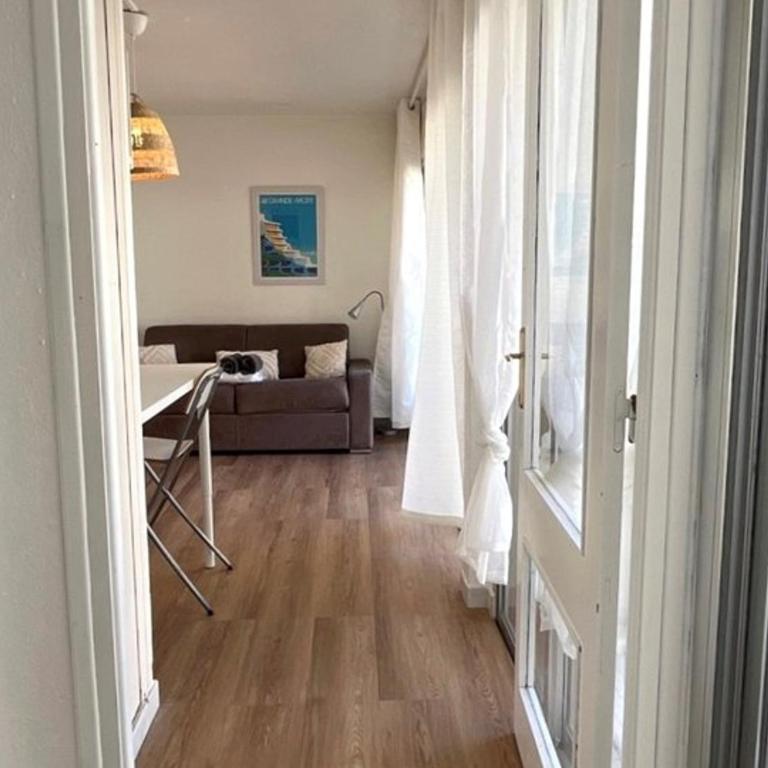 Studio coquet climatisé - 2 pers., centre-ville - FR-1-874-64 - Studio - 3