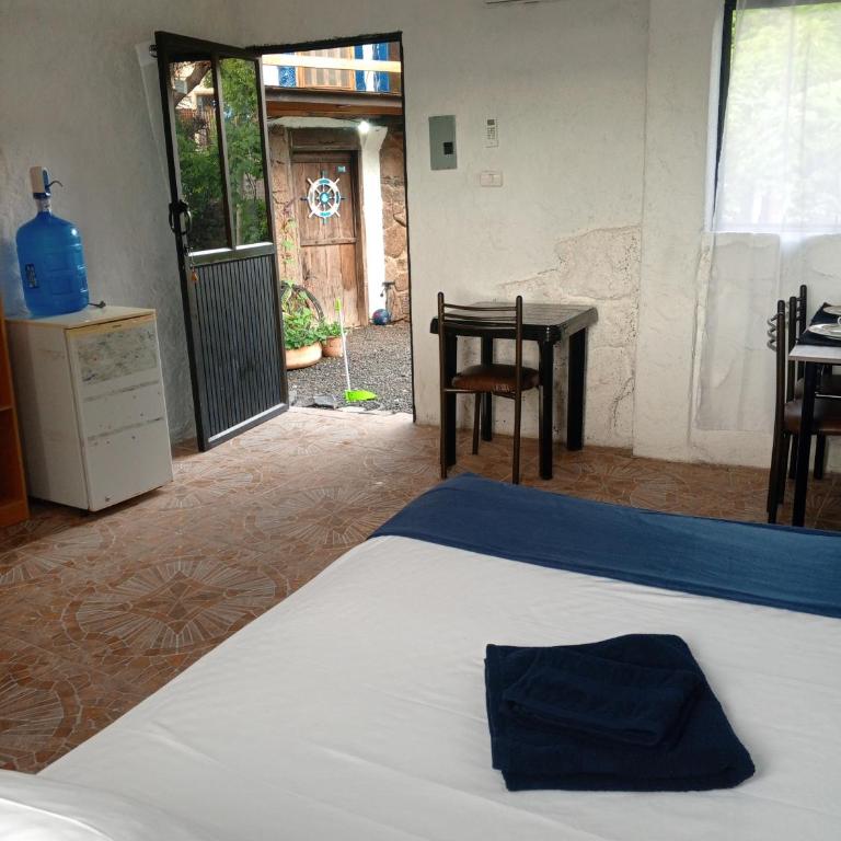 MINISUITE para 2, CASA OASIS GALAPAGOS - One-Bedroom Apartment - 10
