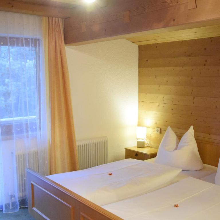 Gästehaus Waldruh - Apartment mit 2 Schlafzimmern - 3