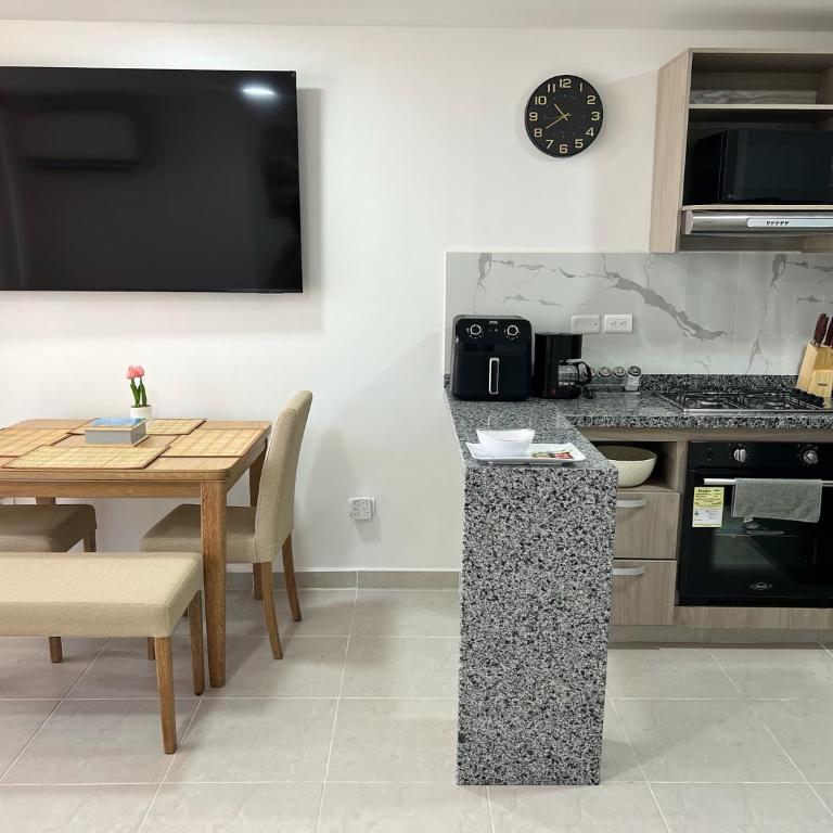 Apartamento cerca al aeropuerto en Cartagena - Two-Bedroom Apartment - 8
