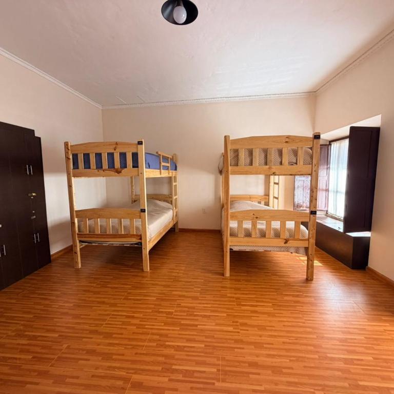 Casa Grau - Bunk Bed in Mixed Dormitory Room - 5