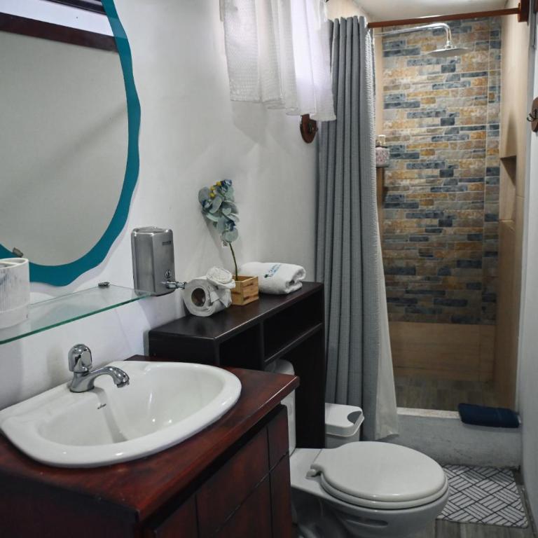 Carpao Lodging Galapagos - Twin Room - 4