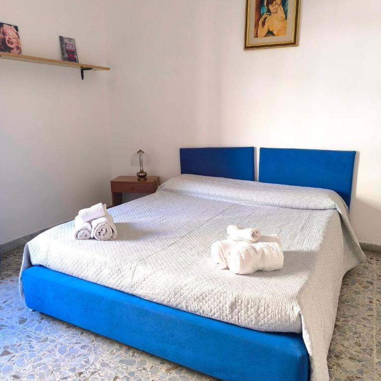 B&B Argentiera 12 - Double Room with Extra Bed - 3
