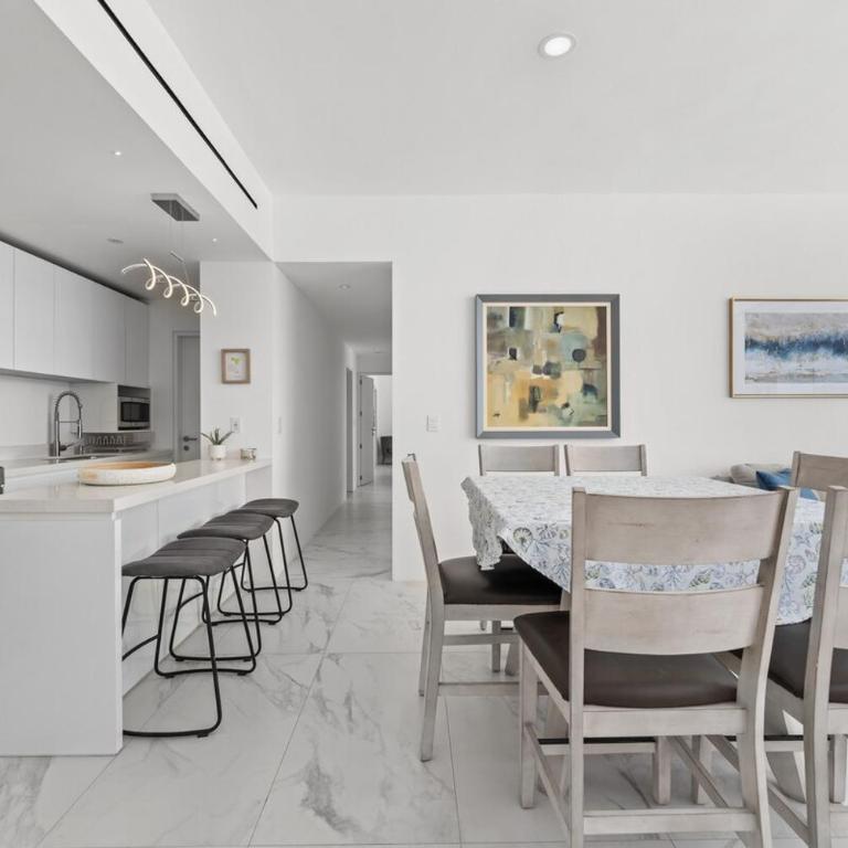 Great Location 3BR Condo walk to Beach & Downtown - Apartamento de 3 dormitorios - 7