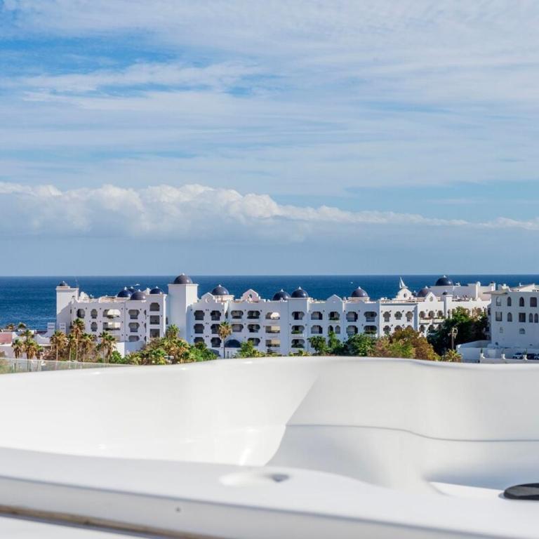 Great Location 3BR Condo walk to Beach & Downtown - Apartamento de 3 dormitorios - 42