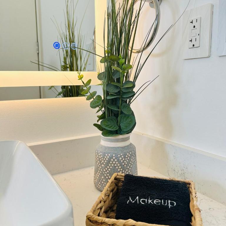 Great Location 3BR Condo walk to Beach & Downtown - Apartamento de 3 dormitorios - 30