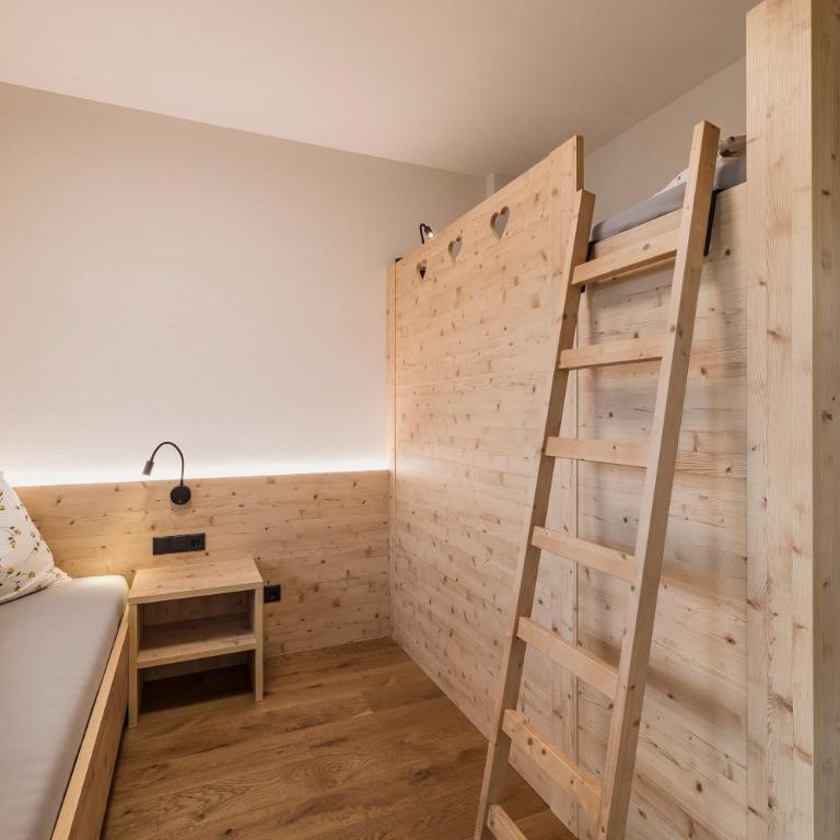 Chalet Schaller - Apartamento Deluxe de 2 dormitorios con vistas al jardín - 17