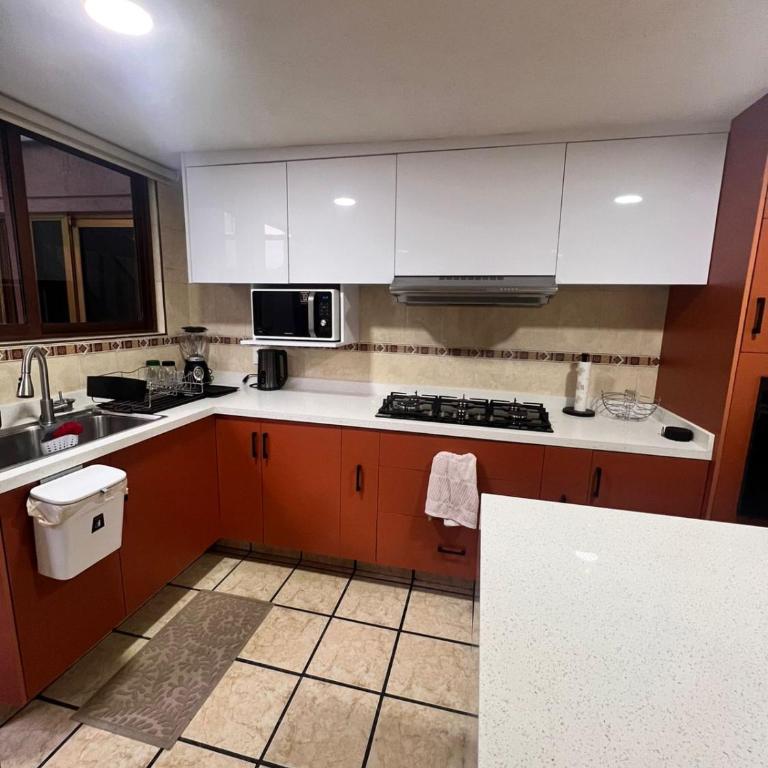 5BR Modern House with Patio & Parking near Polanco - Five-Bedroom House - 34