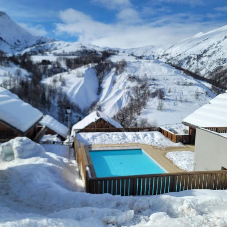 Appt Cosy Vue Montagne & Piscine - Le Darineli - Appartement 2 Chambres - 2