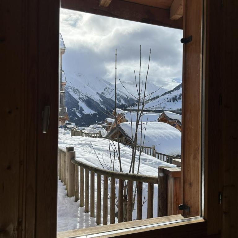 Appt Cosy Vue Montagne & Piscine - Le Darineli - Appartement 2 Chambres - 4