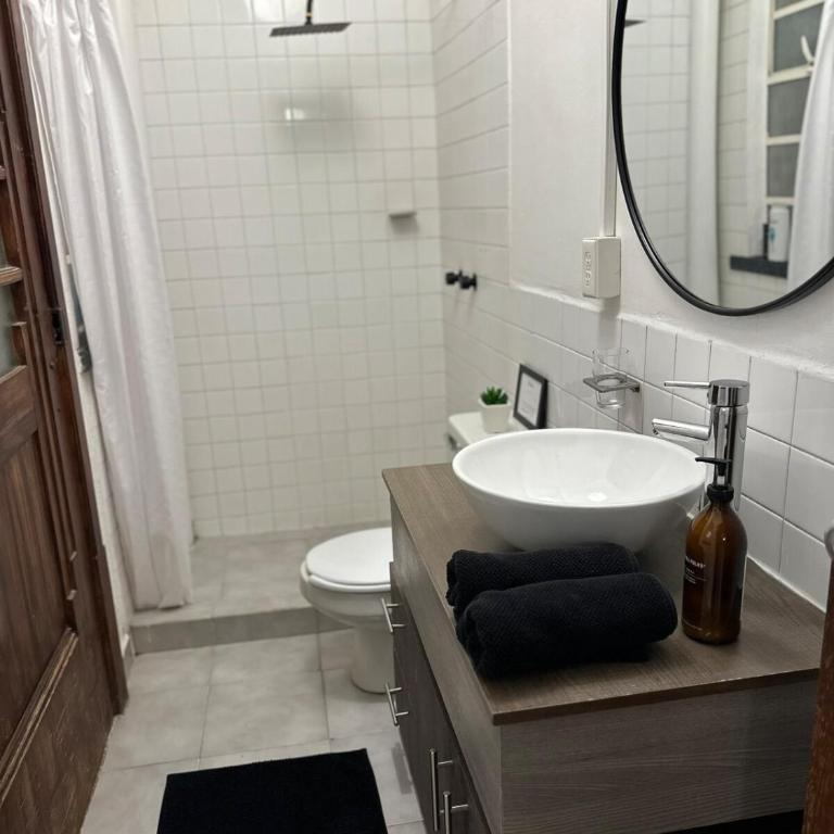 Gran Espacio a pasos del Centro Historico - One-Bedroom Apartment - 41