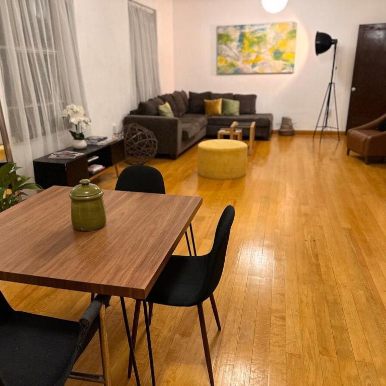Gran Espacio a pasos del Centro Historico - One-Bedroom Apartment - 63