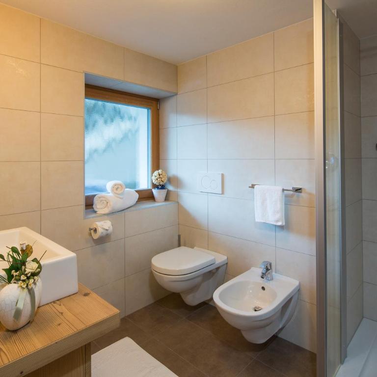 Ciasa Col Cuch - Appartamento con 2 Camere da Letto e Patio (4 Adulti) - 1