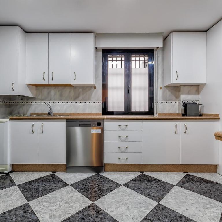 La Delicia Apartment & Centro y Parking Incluido - Apartamento de 1 dormitorio - 3