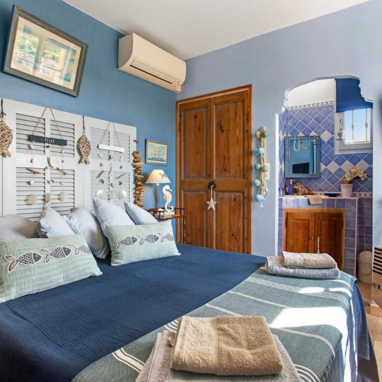 Chez Sophie - Chambres d'hôte - Chambre Double - Vue sur Montagne - 2