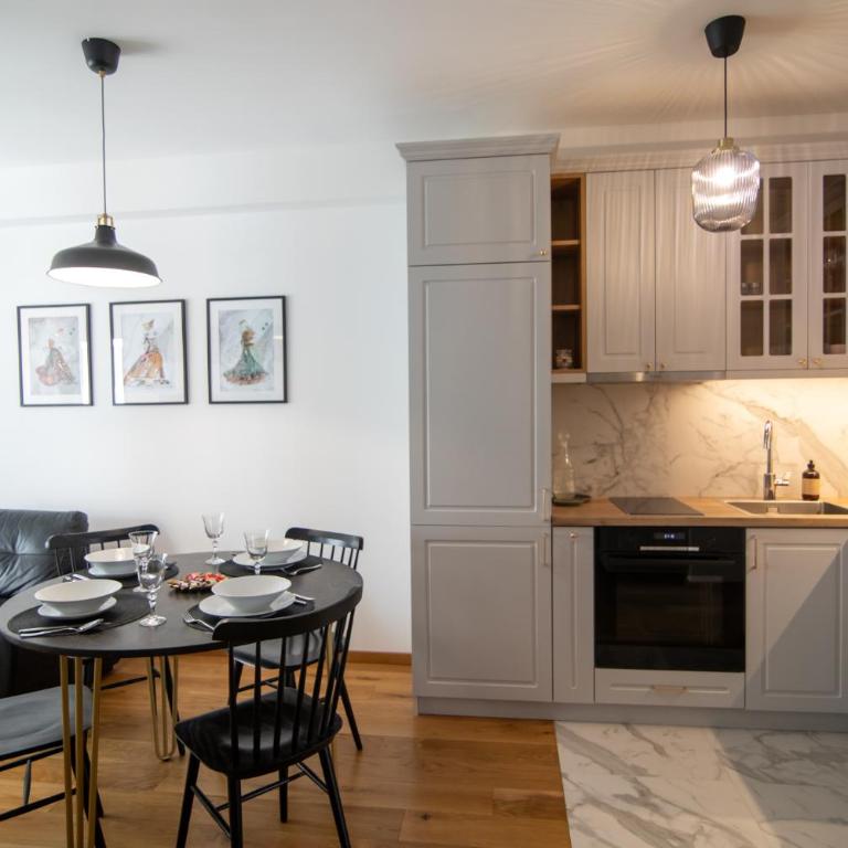 Trg 55 - komforan apartman sa dve spavaće sobe u modernoj zgradi na Trgu - Two-Bedroom Apartment - 3