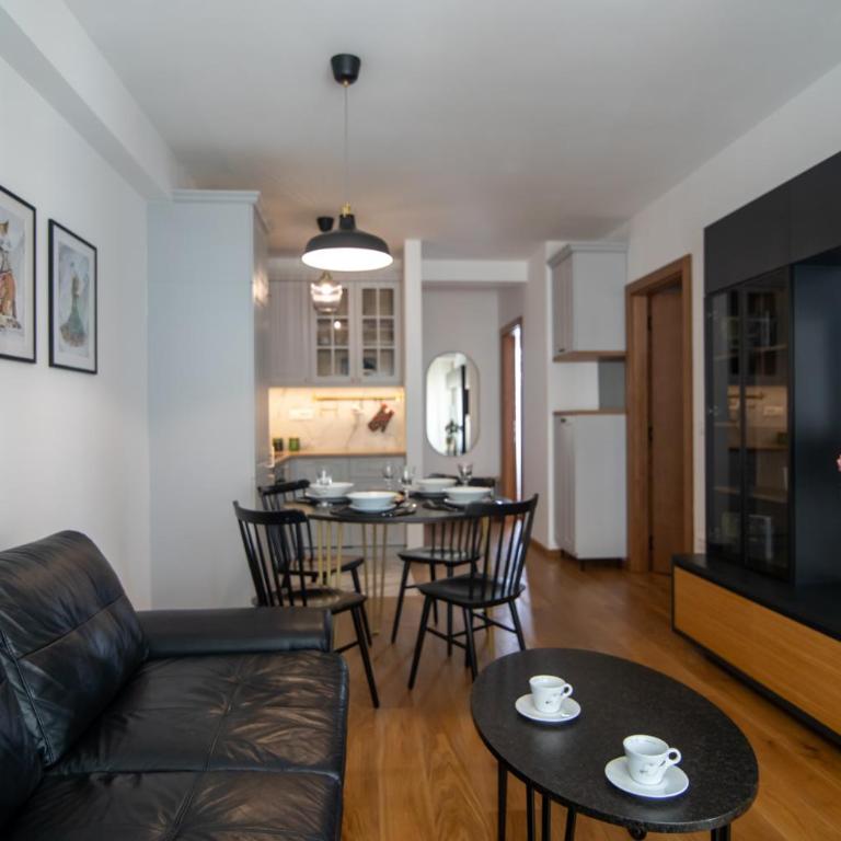 Trg 55 - komforan apartman sa dve spavaće sobe u modernoj zgradi na Trgu - Two-Bedroom Apartment - 20