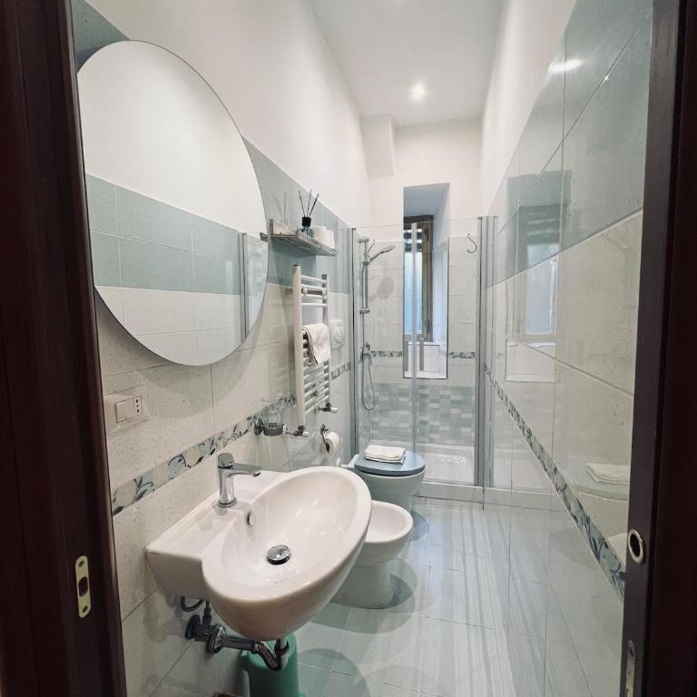 Cozy Renovated Flat near the Vatican! - Two-Bedroom Apartment - 6
