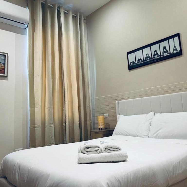 Cozy Renovated Flat near the Vatican! - Two-Bedroom Apartment - 8