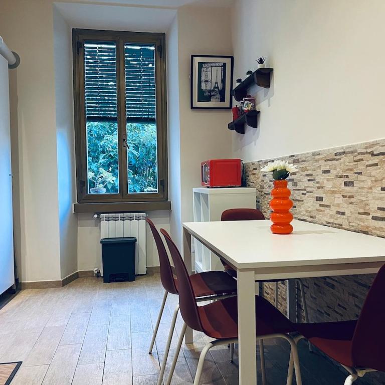 Cozy Renovated Flat near the Vatican! - Two-Bedroom Apartment - 10