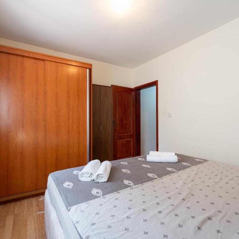 Relax Apartments - One-Bedroom Apartment with Terrace - 5