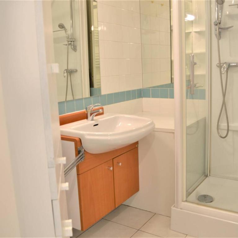 CA790-202 APPARTEMENT 2 PIÈCES- 4 Personnes CAVALAIRE SUR MER - Appartamento con 1 Camera da Letto - 12