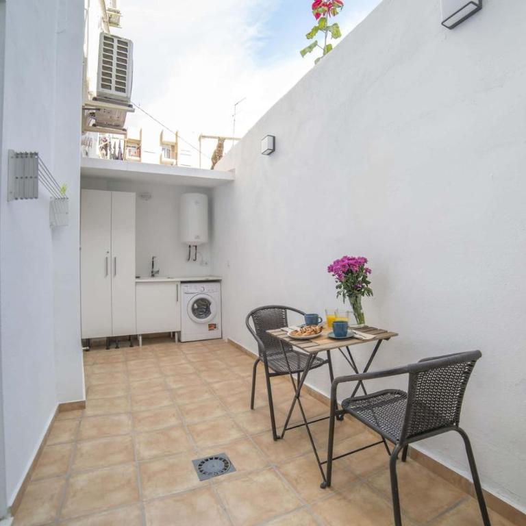 Spacest - Carrer de Benicadell A - Apartment - 29
