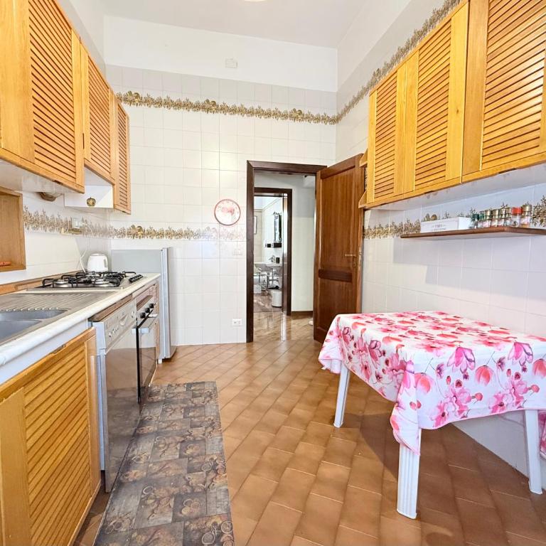 A47 Ancona, quadrilocale in pieno centro - Appartamento con 3 Camere da Letto - 13