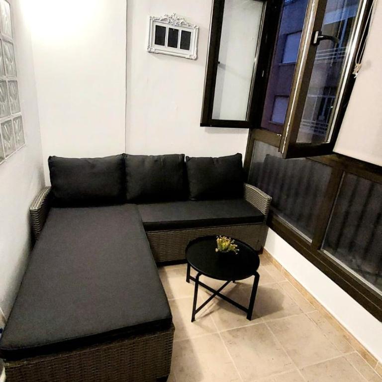 Sunny Apartment in Central Torrevieja with Pool Near the Beach - Apartamento de 1 dormitorio - 6