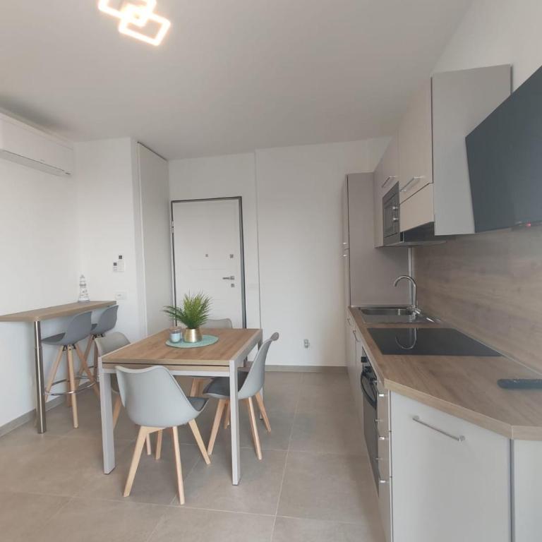 Casa Catlelya - Appartamento con 1 Camera da Letto - 2