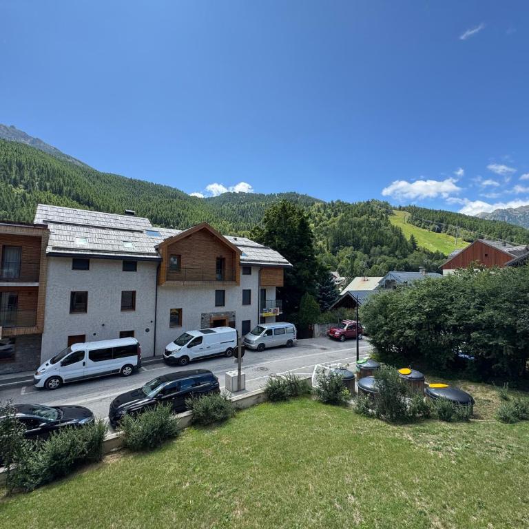 L'Eterlou by Mountain Collection Immobilier - 3 Pièces 2 chambres Confort 4 pers N°302 - 11