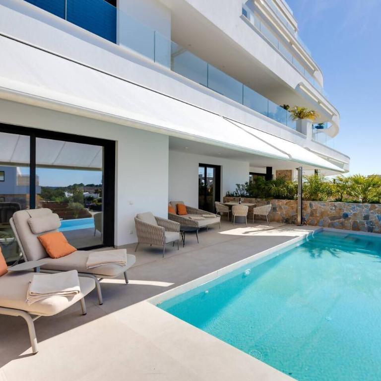 Exclusivo piso con piscina privada climatizada - Apartamento de 2 dormitorios con piscina privada - 1